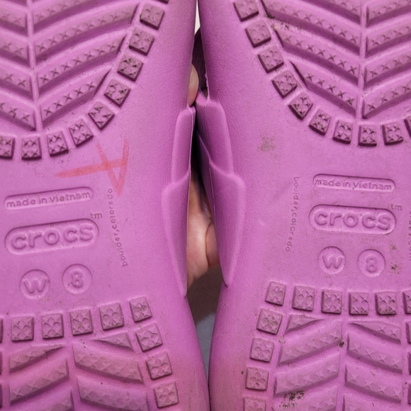 CROCS flip flop - Picture 8 of 8